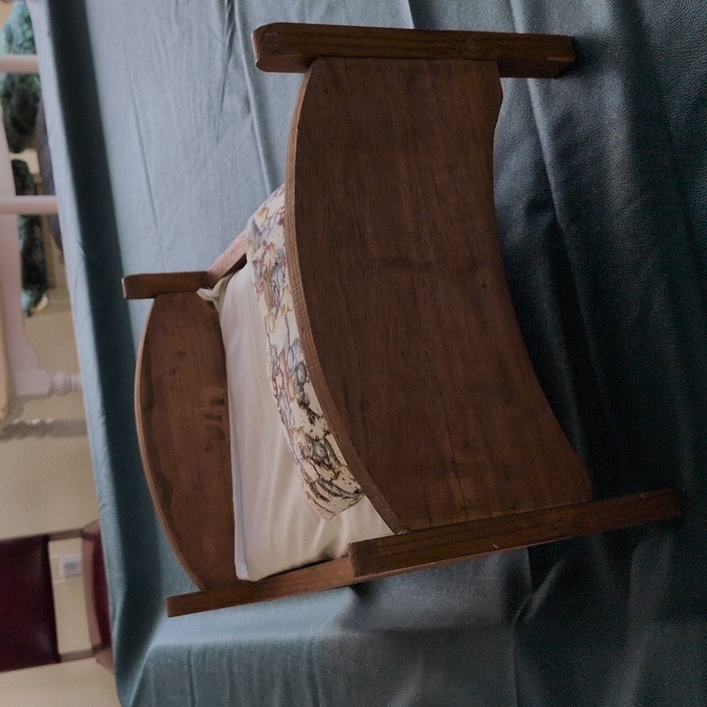 vintage american girl doll sized solid wood Doll Bed. - Picture 3 of 6